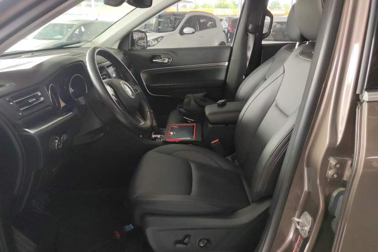 Used Jeep Grand Commander 2018 2.0T Four-Wheel Drive Enjoyment Version China V Left Front Seat