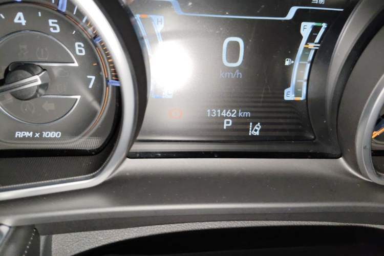 Used Jeep Grand Commander 2018 2.0T Four-Wheel Drive Smart Enjoyment Version China V Emission Standard Odometer Close Up