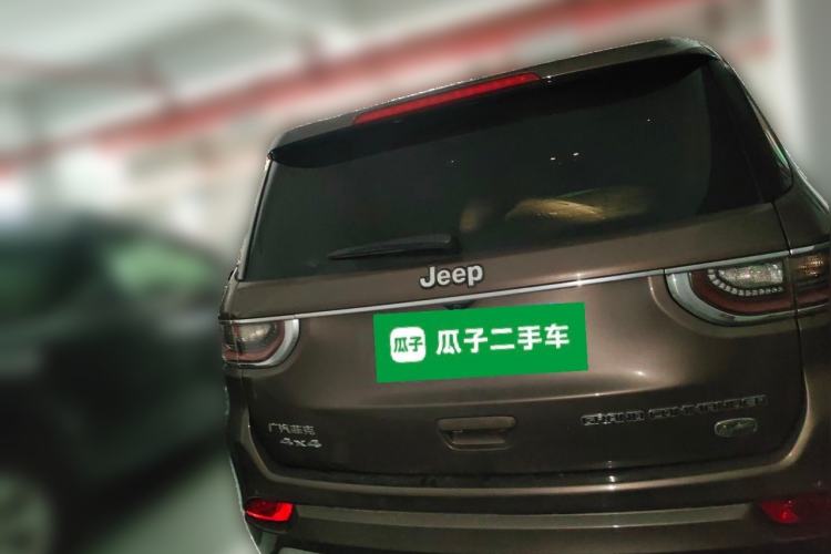 Used Jeep Grand Commander 2018 2.0T Four-Wheel Drive Smart Enjoyment Version China V Emission Standard Rear