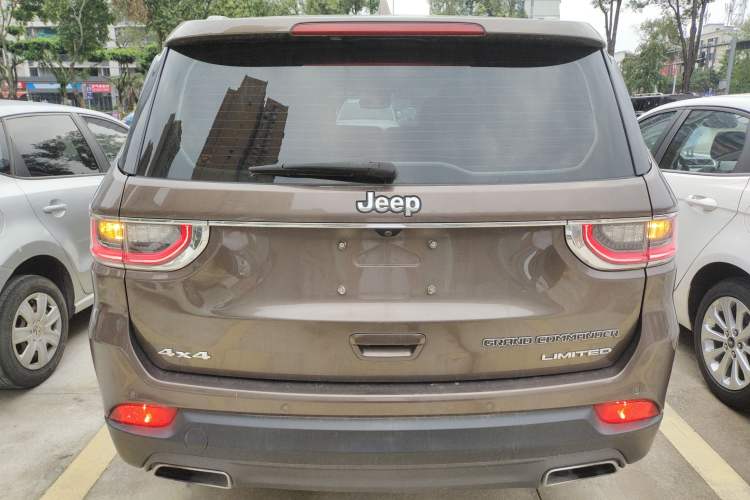 Used Jeep Grand Commander 2018 2.0T Four-Wheel Drive Prestige Edition China V Rear
