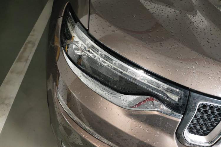 Used Jeep Grand Commander 2018 2.0T Four-Wheel Drive Smart Enjoyment Version China V Emission Standard Right Front Headlight