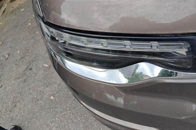 Used Jeep Grand Commander 2018 2.0T Four-Wheel Drive Prestige Edition China V Right Front Headlight