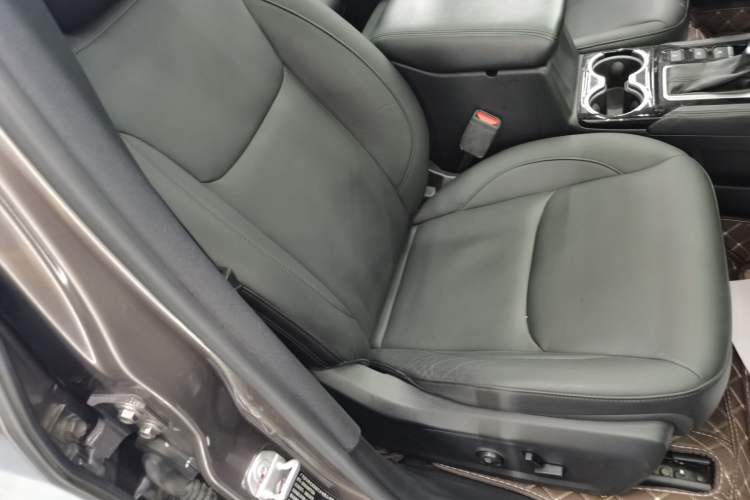 Used Jeep Grand Commander 2018 2.0T Four-Wheel Drive Prestige Edition China V Right Front Seat