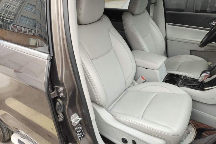 Used Jeep Grand Commander 2018 2.0T Four-Wheel Drive Prestige Edition China V Right Front Seat