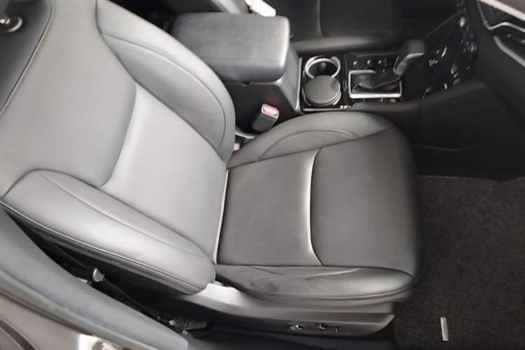 Used Jeep Grand Commander 2018 2.0T Four-Wheel Drive Premium Navigation Version China V Right Front Seat