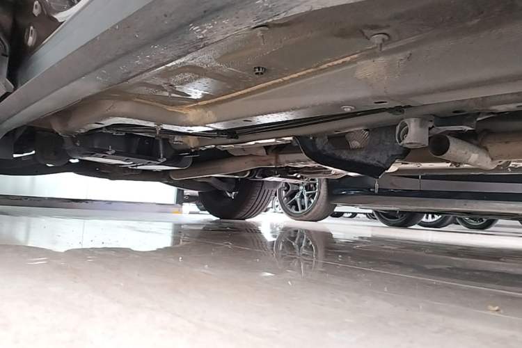 Used Jeep Grand Commander 2018 2.0T Four-Wheel Drive Premium Navigation Version China V Right Side Sill