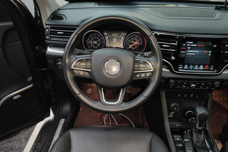 Used Jeep Grand Commander 2018 2.0T Four-Wheel Drive Smart Enjoyment Version China V Emission Standard Steering Wheel
