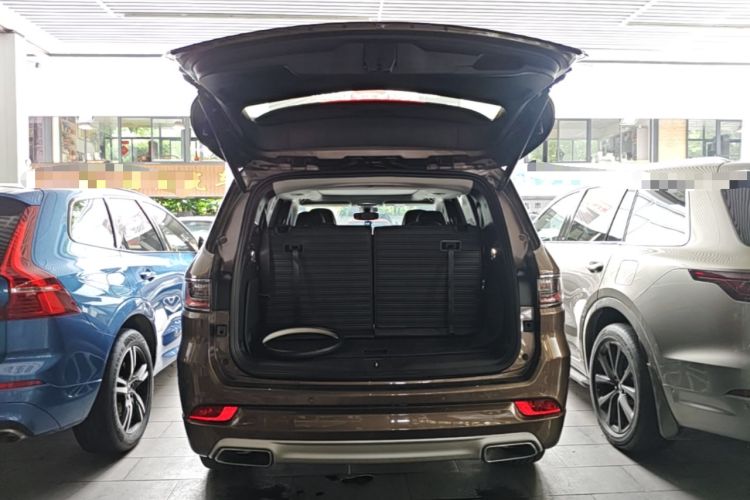 Used Jeep Grand Commander 2018 2.0T Four-Wheel Drive Smart Enjoyment Version China VI Trunk