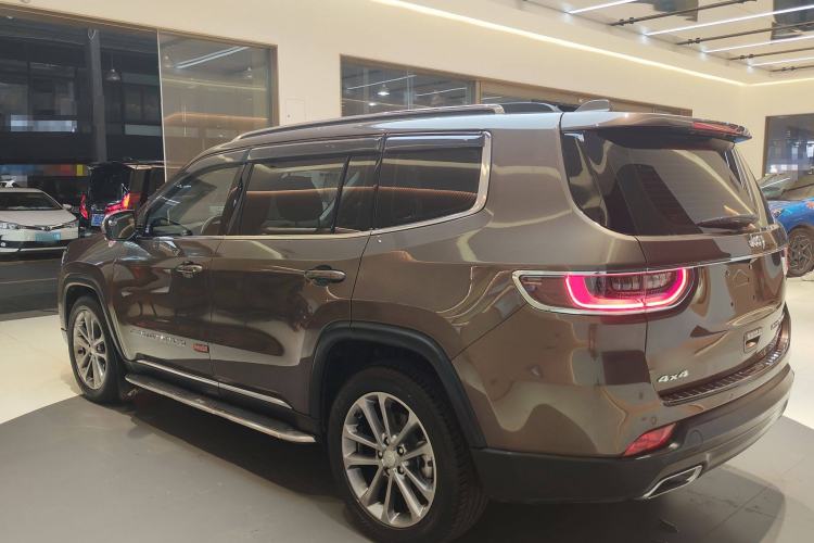 Used Jeep Grand Commander 2018 2.0T Four-wheel Drive Premium Edition China VI Exterior 4