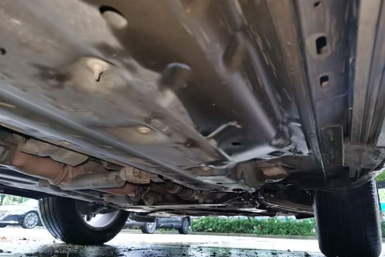 Used Jeep Grand Commander 2018 2.0T Four-Wheel Drive Prestige Edition China V Chassis Front Right