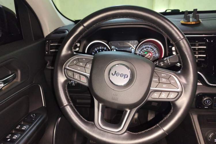 Used Jeep Grand Commander 2018 2.0T Four-wheel Drive Premium Edition China VI Steering Wheel