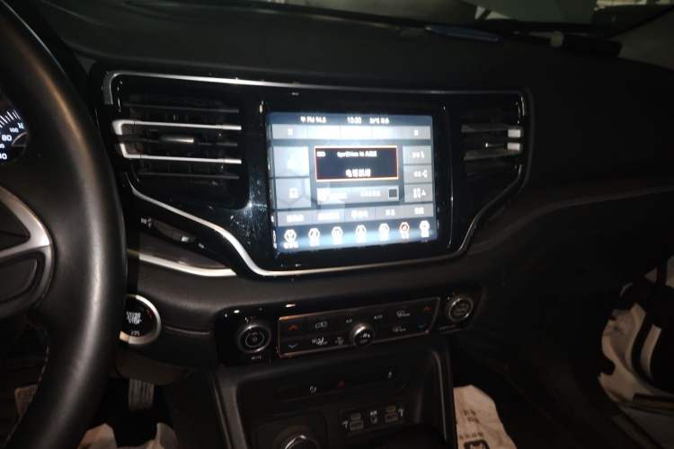 Used Jeep Grand Commander 2018 2.0T Four-Wheel Drive Enjoyment Edition China VI Audio And AC Panel
