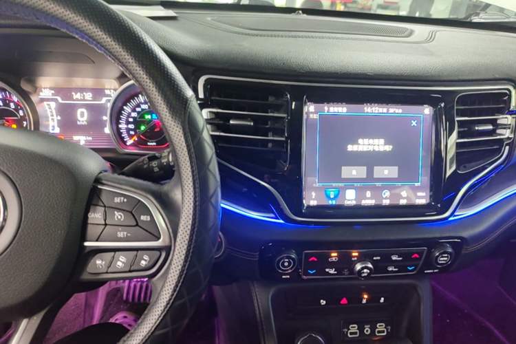 Used Jeep Grand Commander 2018 2.0T Four-Wheel Drive Smart Enjoyment Version China V Emission Standard Audio And AC Panel