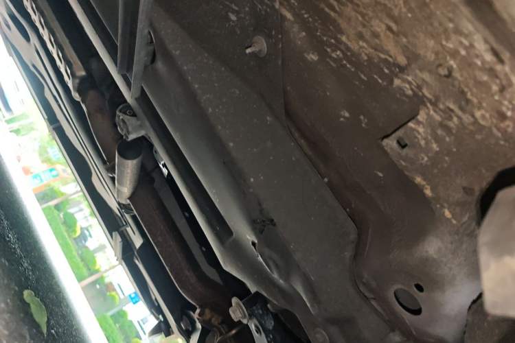 Used Jeep Grand Commander 2018 2.0T Four-Wheel Drive Prestige Edition China V Chassis Front Right