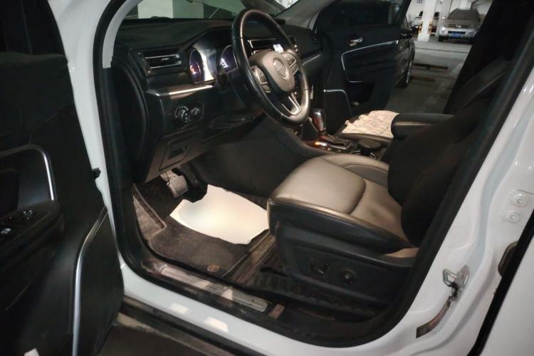 Used Jeep Grand Commander 2018 2.0T Four-Wheel Drive Enjoyment Edition China VI Driver Seat