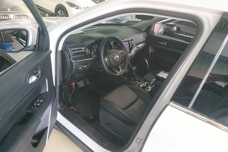 Used Jeep Grand Commander 2018 2.0T Two-Wheel Drive Enjoy Edition China V Driver Seat