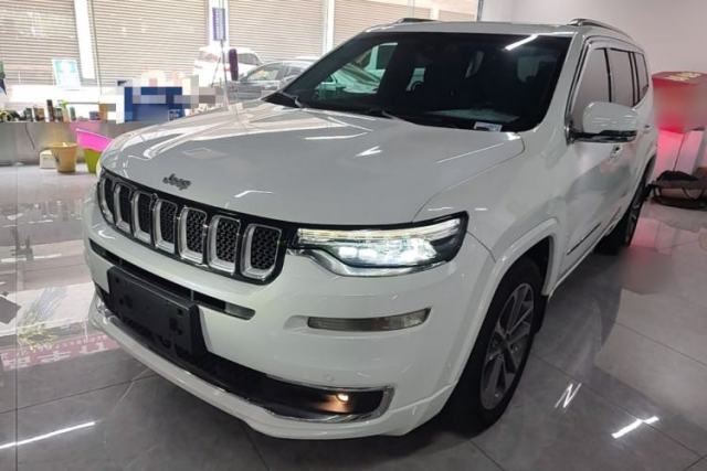 Używany Jeep Grand Commander 2018 2.0T Four-Wheel Drive Smart Enjoyment Version China V Emission Standard