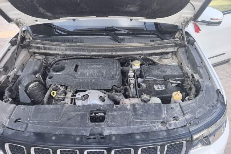 Used Jeep Grand Commander 2018 2.0T Four-Wheel Drive Prestige Edition China V Engine Bay