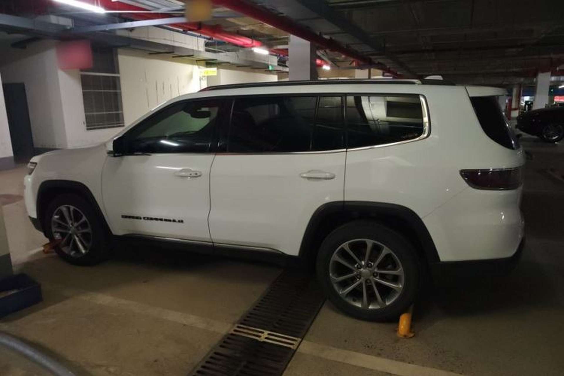 Used Jeep Grand Commander 2018 2.0T Two-Wheel Drive Enjoy Edition China V Exterior 1