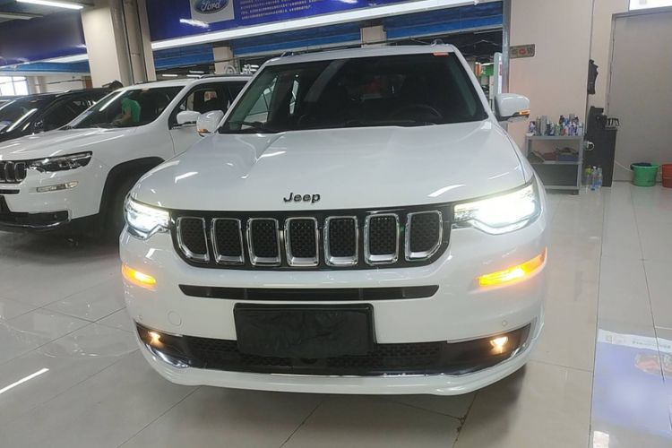 Used Jeep Grand Commander 2018 2.0T Four-Wheel Drive Smart Enjoyment Version China V Emission Standard Exterior 1