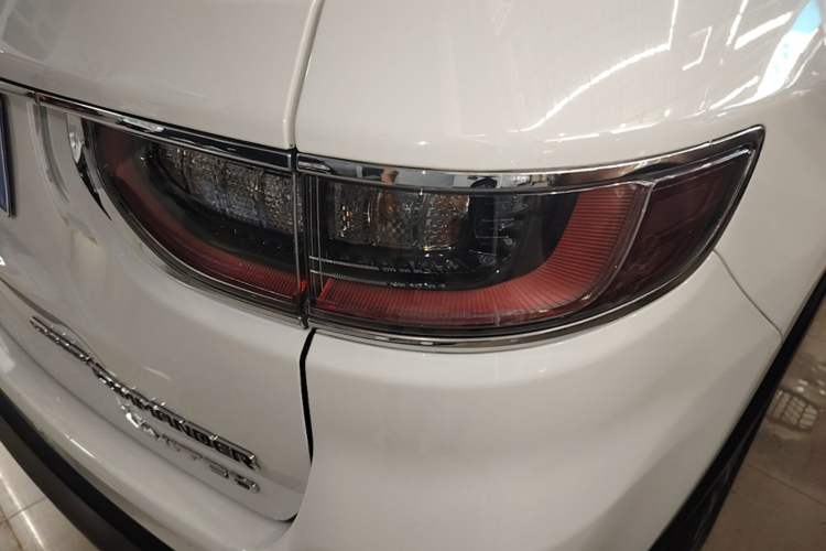 Used Jeep Grand Commander 2018 2.0T Four-Wheel Drive Prestige Edition China V Exterior 3