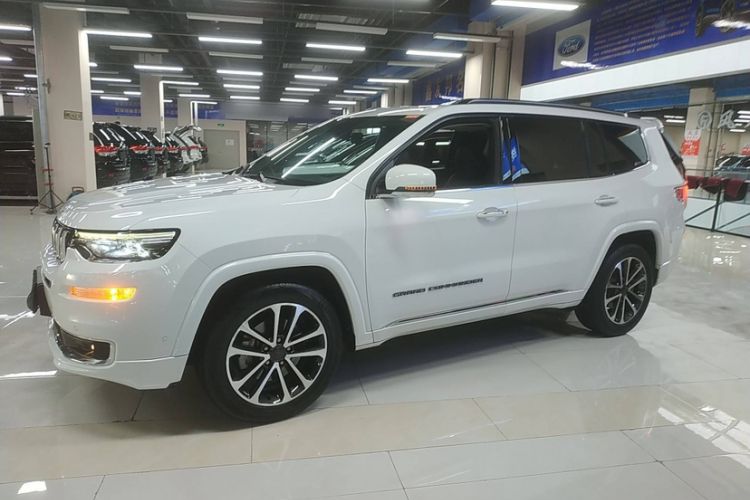Used Jeep Grand Commander 2018 2.0T Four-Wheel Drive Smart Enjoyment Version China V Emission Standard Exterior 3