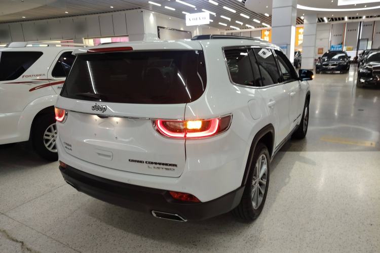 Used Jeep Grand Commander 2018 2.0T Four-Wheel Drive Premium Navigation Version China V Exterior 5