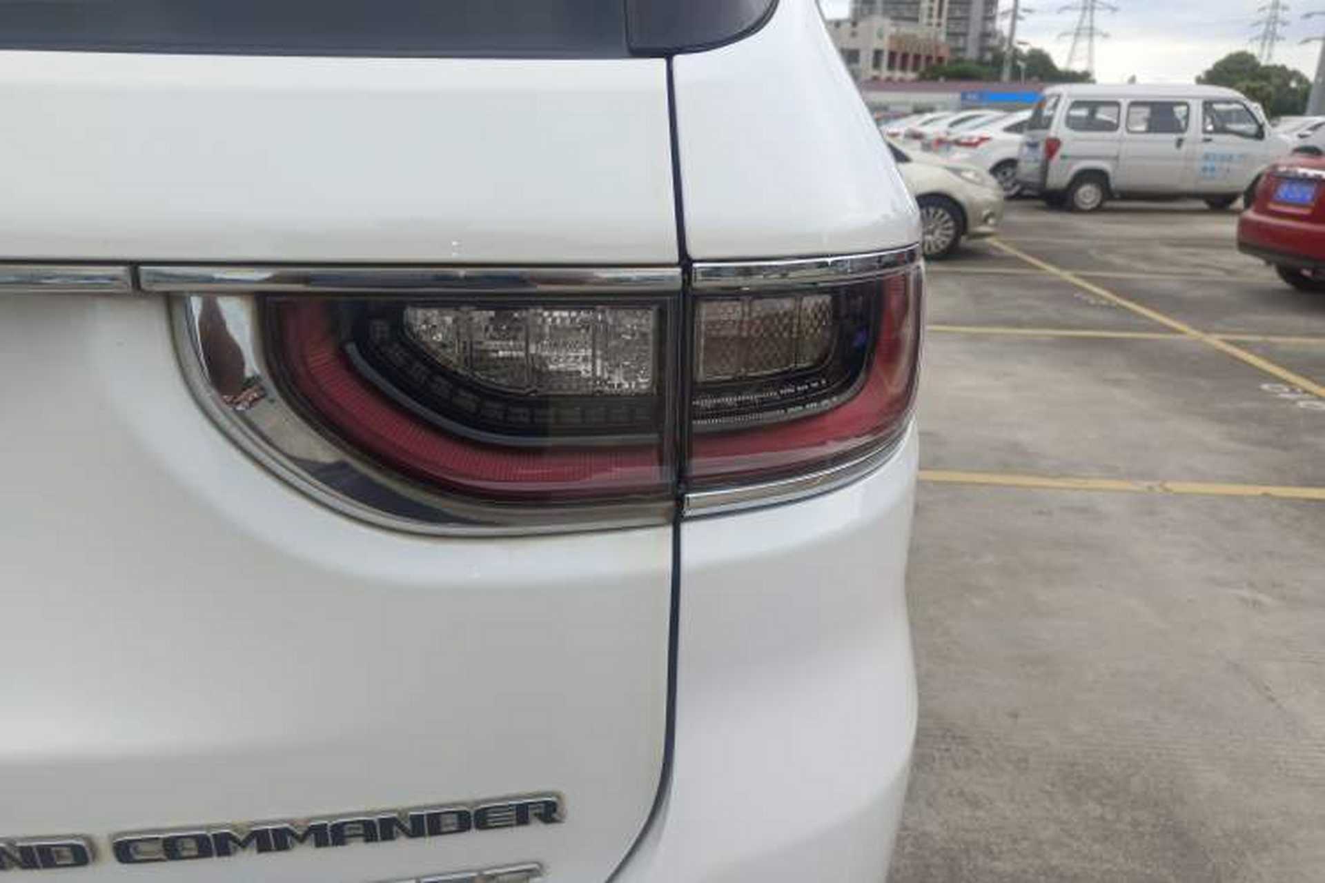 Used Jeep Grand Commander 2018 2.0T Four-Wheel Drive Premium Navigation Version China V Exterior 6
