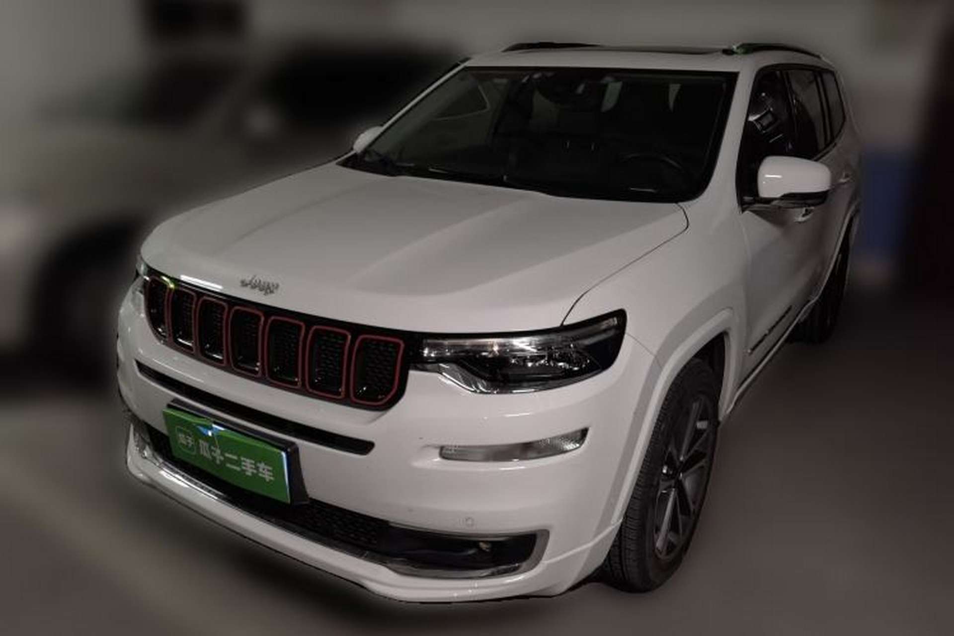 Used Jeep Grand Commander 2018 2.0T Four-Wheel Drive Smart Enjoyment Version China VI Front Left 45 Deg