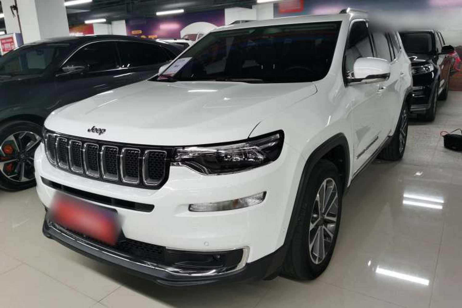 Used Jeep Grand Commander 2018 2.0T Four-Wheel Drive Enjoyment Version China V Front Left 45 Deg