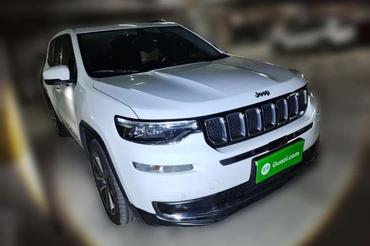 Used Jeep Grand Commander 2018 2.0T Four-Wheel Drive Enjoyment Edition China VI Front Right 45 Deg