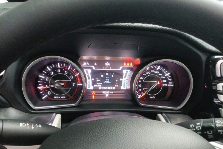 Used Jeep Grand Commander 2018 2.0T Four-Wheel Drive Smart Enjoyment Version China V Emission Standard Instrument Cluster