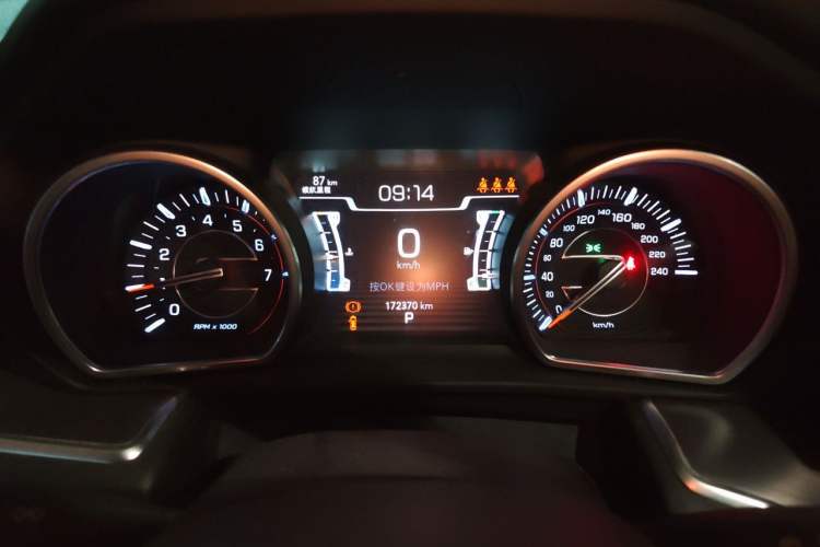 Used Jeep Grand Commander 2018 2.0T Four-Wheel Drive Smart Enjoyment Version China V Emission Standard Instrument Cluster