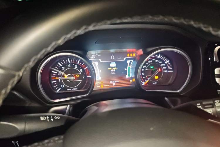 Used Jeep Grand Commander 2018 2.0T Four-Wheel Drive Smart Enjoyment Version China V Emission Standard Instrument Cluster