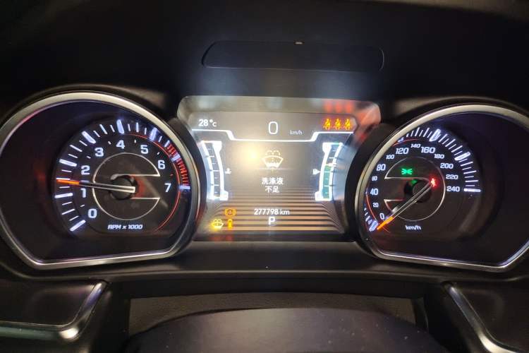 Used Jeep Grand Commander 2018 2.0T Four-Wheel Drive Smart Enjoyment Version China V Emission Standard Instrument Cluster
