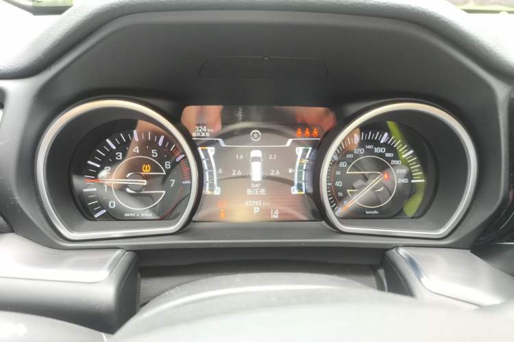 Used Jeep Grand Commander 2018 2.0T Four-Wheel Drive Smart Enjoyment Version China V Emission Standard Instrument Cluster
