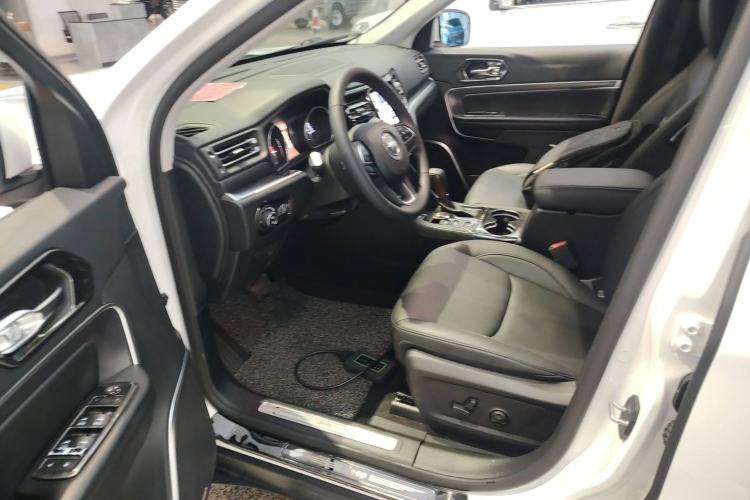 Used Jeep Grand Commander 2018 2.0T Four-Wheel Drive Premium Navigation Version China V Interior 3