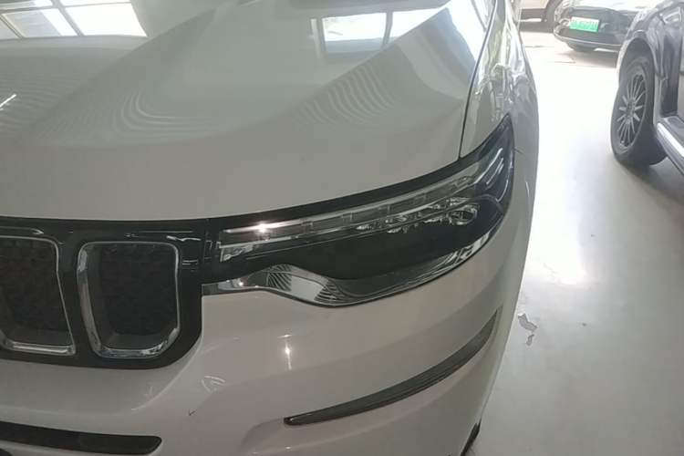 Used Jeep Grand Commander 2018 2.0T Two-Wheel Drive Enjoy Edition China V Left Front Headlight