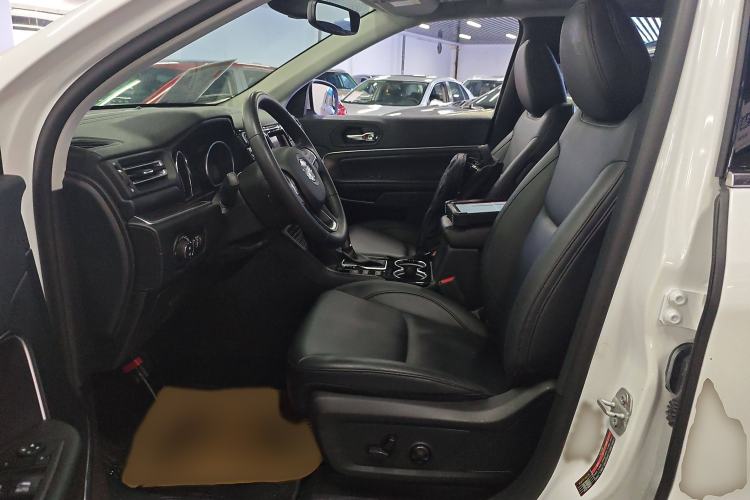 Used Jeep Grand Commander 2018 2.0T Four-Wheel Drive Enjoyment Edition China VI Left Front Seat
