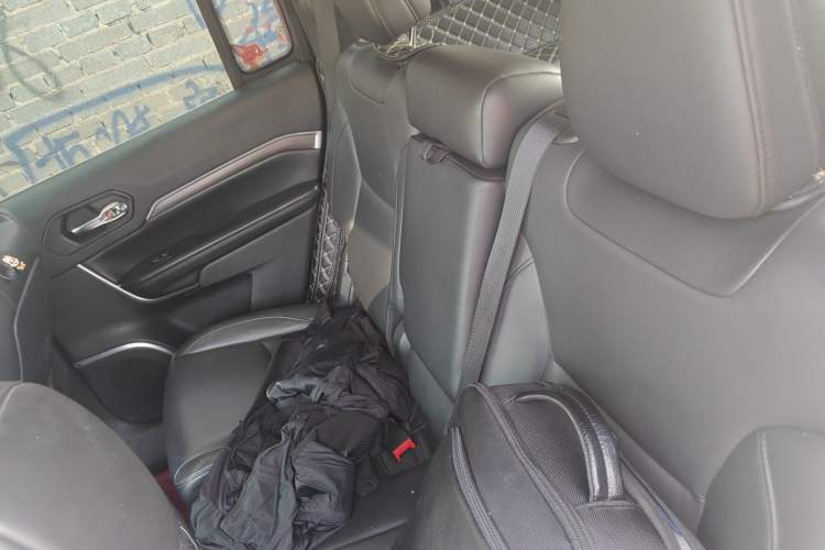 Used Jeep Grand Commander 2018 2.0T Four-Wheel Drive Prestige Edition China V Left Rear Seat