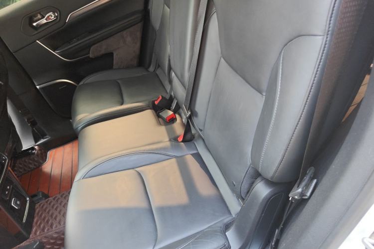 Used Jeep Grand Commander 2018 2.0T Four-Wheel Drive Enjoyment Version China V Left Rear Seat