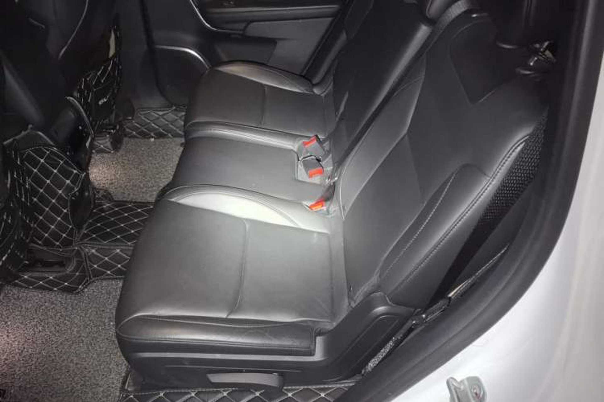 Used Jeep Grand Commander 2018 2.0T Two-Wheel Drive Enjoy Edition China V Left Rear Seat