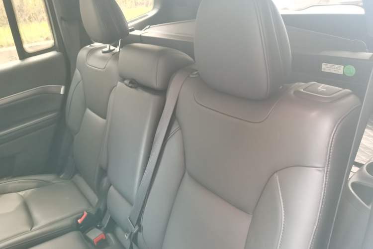 Used Jeep Grand Commander 2018 2.0T Four-Wheel Drive Prestige Edition China V Left Rear Seat