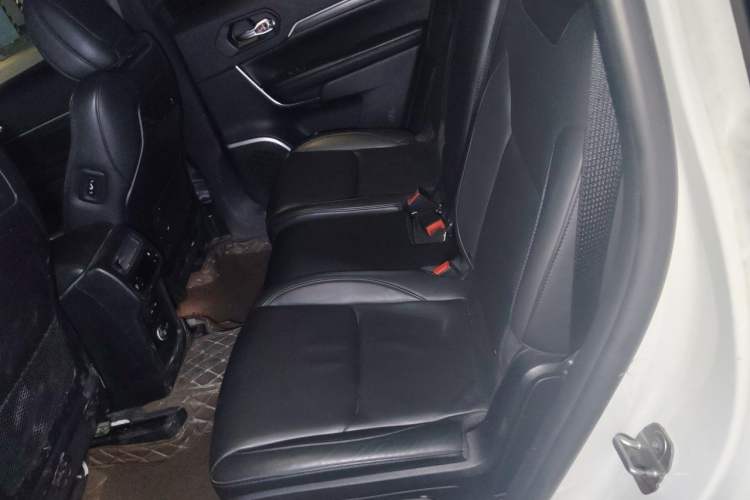 Used Jeep Grand Commander 2018 2.0T Four-Wheel Drive Premium Navigation Version China V Left Rear Seat