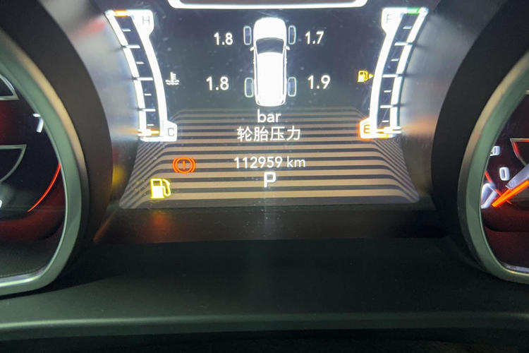 Used Jeep Grand Commander 2018 2.0T Four-Wheel Drive Premium Navigation Version China V Odometer Close Up