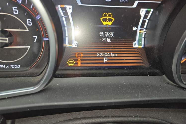 Used Jeep Grand Commander 2018 2.0T Four-Wheel Drive Smart Enjoyment Version China VI Odometer Close Up