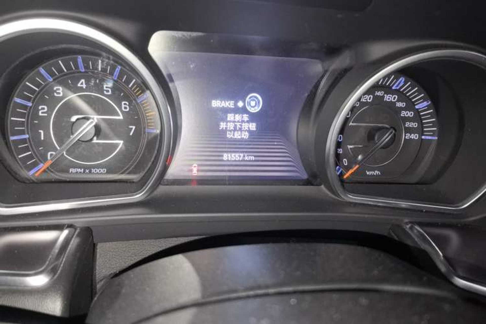 Used Jeep Grand Commander 2018 2.0T Two-Wheel Drive Enjoy Edition China V Odometer Close Up
