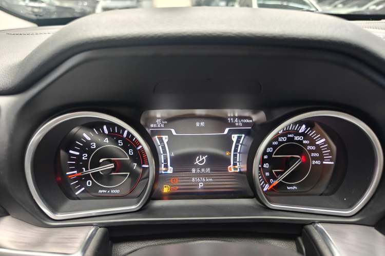 Used Jeep Grand Commander 2018 2.0T Two-Wheel Drive Enjoy Edition China V Odometer Close Up