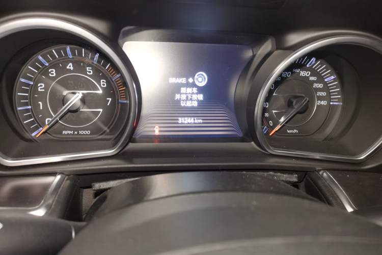 Used Jeep Grand Commander 2018 2.0T Four-Wheel Drive Premium Navigation Version China V Odometer Close Up