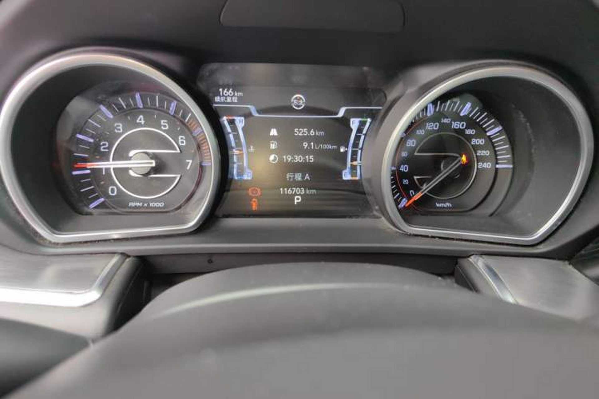 Used Jeep Grand Commander 2018 2.0T Four-Wheel Drive Smart Enjoyment Version China V Emission Standard Odometer Close Up